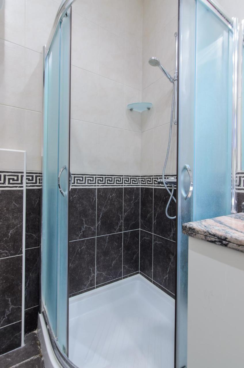 Apartment Greenview Belgrado Buitenkant foto