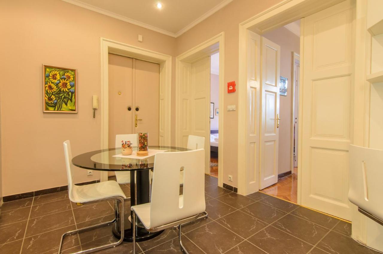 Apartment Greenview Belgrado Buitenkant foto